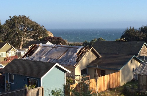 Davenport House | Amazing Coastal Beach House! Located 9 Miles North of Santa Cruz, Walk to Beach!