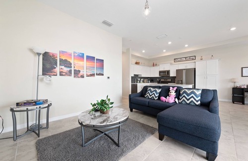 Kissimmee Apartment | Amazing complex 🦦- Near Disney 🐭- Best Clubhouse 🏊‍♂️