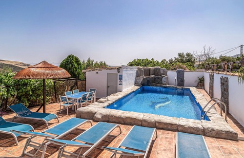 Antequera House | Amazing home in Villanueva de la Conce