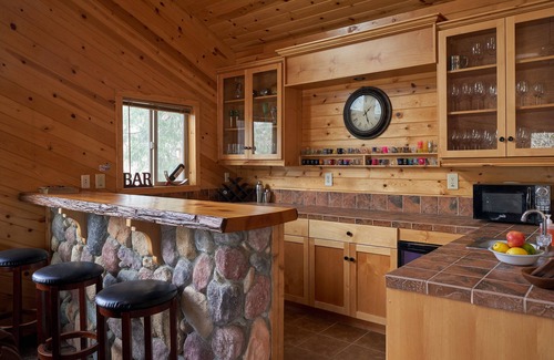 Running Springs House | AMAZING FAMILY VACATION CABIN Amazing mountain view 3100sqf