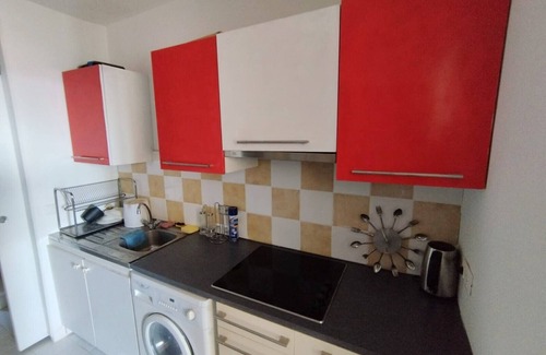 Montmartre Apartment | AMAZING FLAT WITH UNIQUE VIEW OF PARIS MONTMARTRE