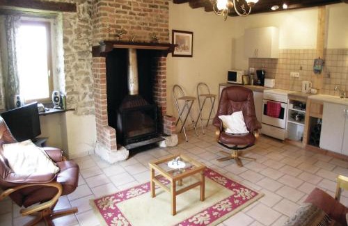 Saint-Martin-le-Mault House | Amazing Home In Saint Martin Le Mault