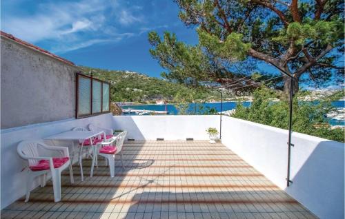 Bakarac House | Amazing Home In Bakarac With Wifi