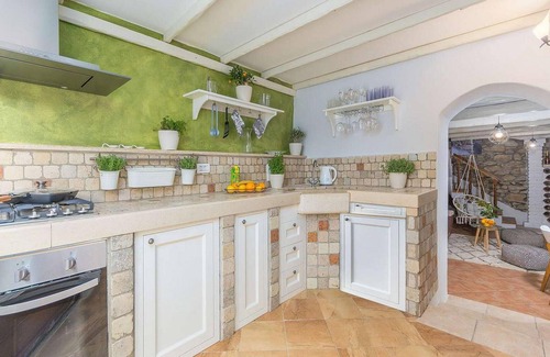 Nova Vas House | Amazing home in Brtonigla