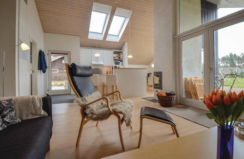Øksenmølle House | Amazing home in Ebeltoft with sauna