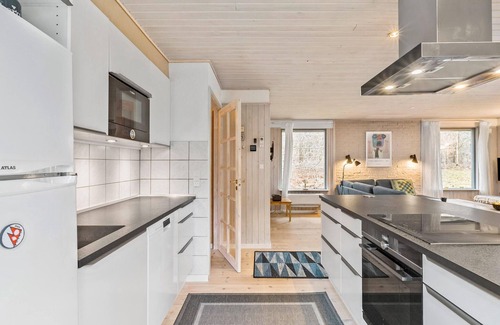 Hoeve Strand House | Amazing home in Fårevejle with WiFi