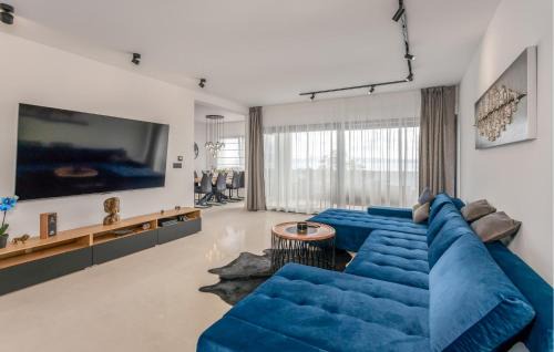 Rozmanici House | Amazing Home In Kostrena With Kitchen