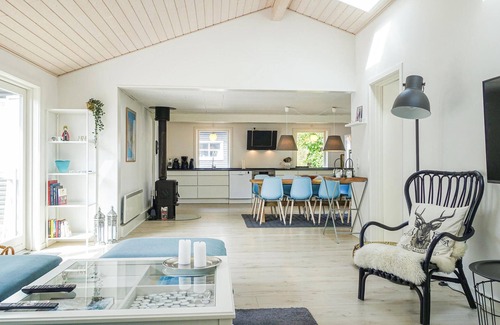 Balka Strand House | Amazing home in Nexø with sauna