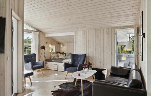 Saksild Strand House | Amazing Home In Odder With Kitchen