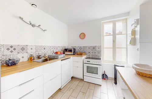 Saint-Viatre House | Amazing home in Saint-Viâtre with WiFi