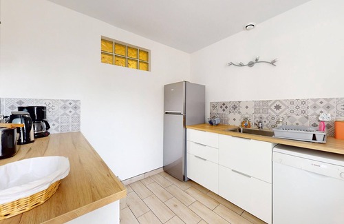 Saint-Viatre House | Amazing home in Saint-Viâtre with WiFi