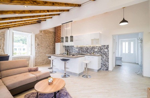 Slano House | Amazing home in Slano with kitchen