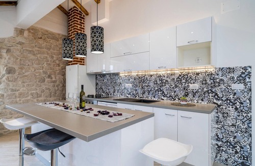 Slano House | Amazing home in Slano with kitchen