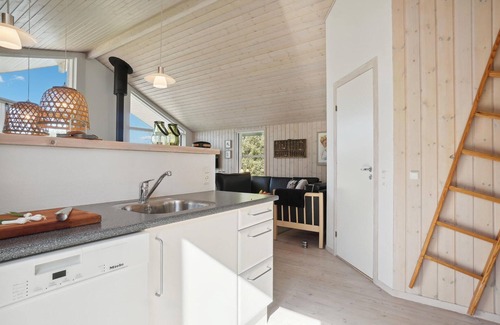 Vestervig House | Amazing home in Vestervig with kitchen