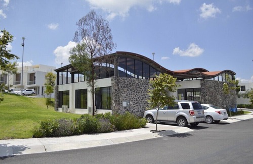 El Marques House | Amazing Home with Zibata Golf Club Access, 24hrs Security