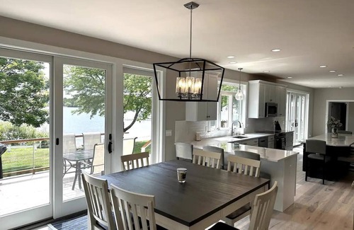 Centerville House | Amazing Lakefront Retreat w/Private Beach, Dock