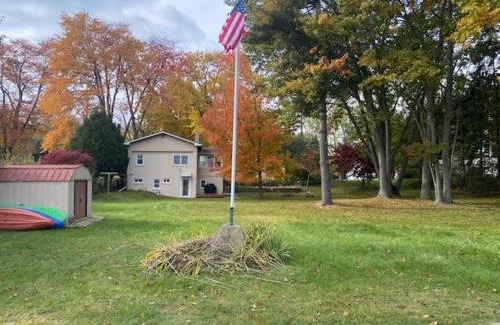 Kalamazoo House | Amazing Lakefront Retreat On Long Lake! home