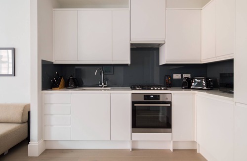 Chinatown Apartment | Amazing Leicester Sq 1BR - Netflix & Nespresso