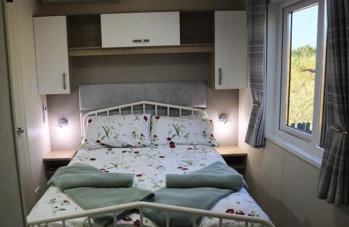 Stonham Aspal Other | Amazing Lodge with Hot Tub