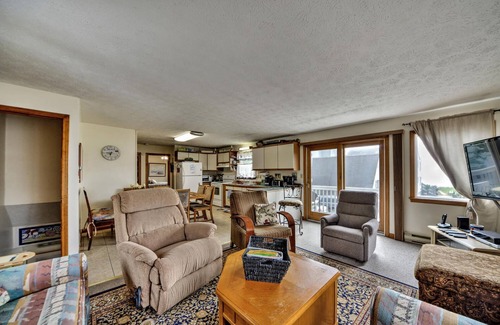 Old Orchard Beach House | AMAZING OCEANVIEW SERENITY COTTAGE 3 BED 2BATH SPECTACULAR BEACHFRONT ON OOB