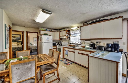 Old Orchard Beach House | AMAZING OCEANVIEW SERENITY COTTAGE 3 BED 2BATH SPECTACULAR BEACHFRONT ON OOB