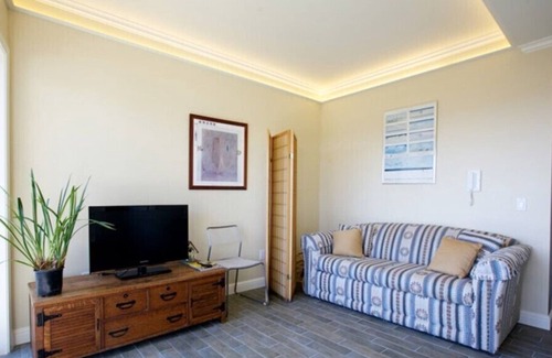 Vista del Mar Apartment | Amazing Ocean Views in Sutro Heights