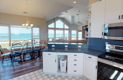 Corolla House | Amazing Ocean Views, pool table,14x28 pool, hot tub, 4x4