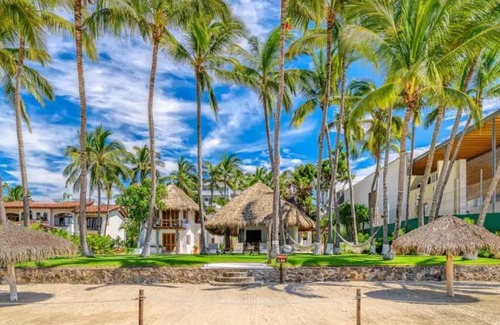 Nuevo Vallarta Villa | Amazing Oceanfront 5BR Villa Pool Beachfrontn