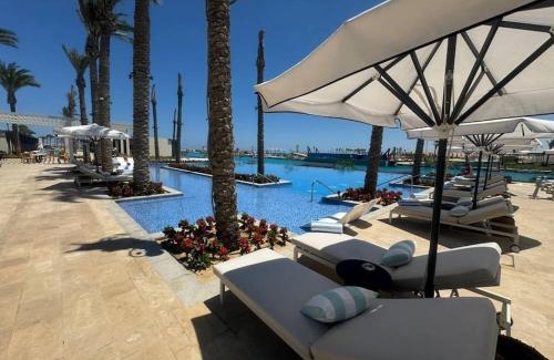 Sidi Abd El-Rahman Apartment | Amazing one bedroom address beach hotel full sea view
