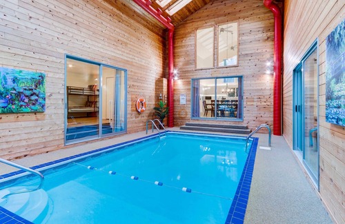 Pocono Pines House | ★Amazing★Poconos House w/ ★Heated★INDOOR Pool!!★