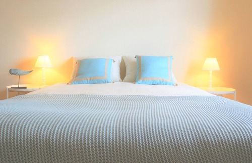 Piedade House | Amazing rural setting, surrounded by green fields and ocean views.