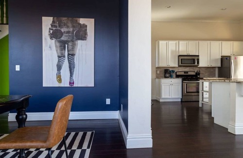 The Gate House | Amazing STL Retreat!/ABODEbucks