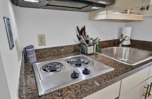 Coconut Grove Apartment | Amazing Studio - Walking Distance to Cocowalk