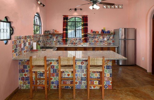 North End House | Amazing views, 5 minutes from downtown or the beach, quiet area of town