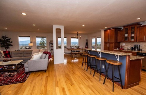 Pagosa Springs House | Amazing Views, Large Home, Perfect Family Getaway!