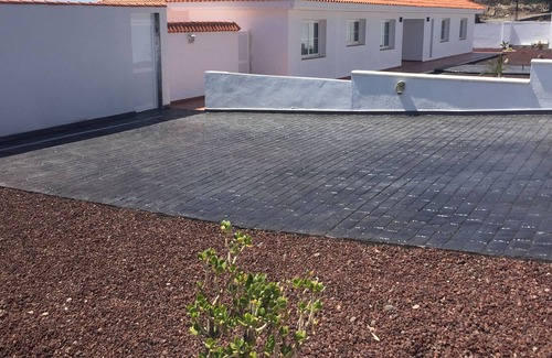 Adeje Villa | Amazing Views - Stunning Villa - Sleeps 12 - 20 Mins South Airport