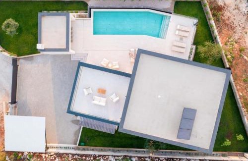 Ravni Villa | Amazing Villa in Labin with Sauna, Private Pool