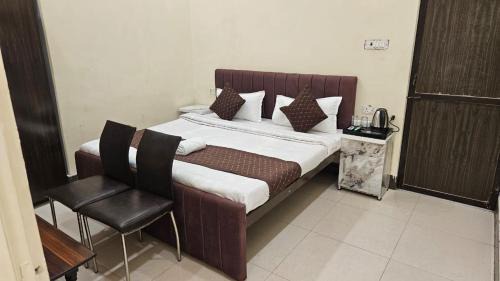 Allahabad House | Amber Guest House