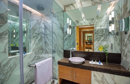 South West Hotel | Ambrosia Suites By IGI Airport
