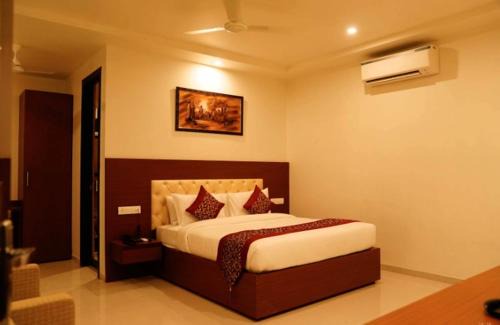 Amer Fort Road Hotel | Amer Valley