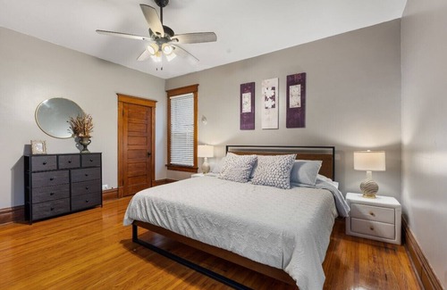 Peoria House | American Foursquare by DT Peoria - King Beds Home Theater Fully Equipped Kitchen