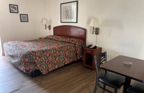 Metter Hotel | American Inn