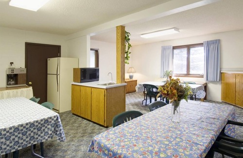 Laramie Hotel | Americas Best Value Inn Laramie