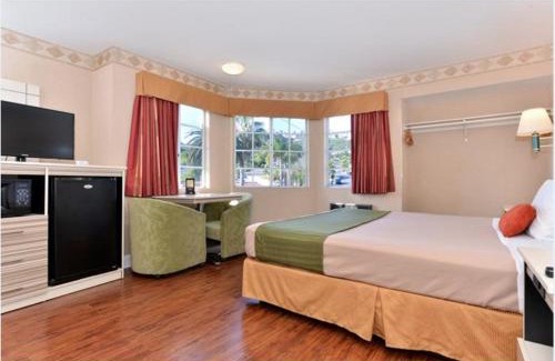San Clemente Hotel | Americas Best Value Inn San Clemente Beach