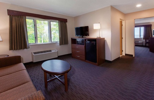 Silver City Hotel | AmericInn by Wyndham Silver City