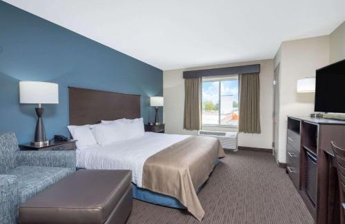 Windom Hotel | AmericInn by Wyndham Windom