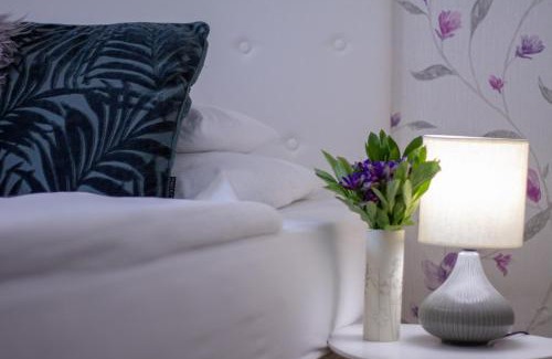 Gyula Bed & Breakfast | Amfora Panzió