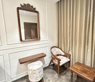 Ahmedabad Hotel | Amico Inn