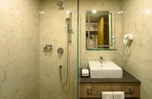 Madurai Hotel | Amika Hotel - Madurai