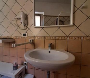 Maratea House | Amly's Room